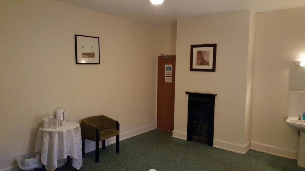 Hucknall Station Hotel מראה חיצוני תמונה